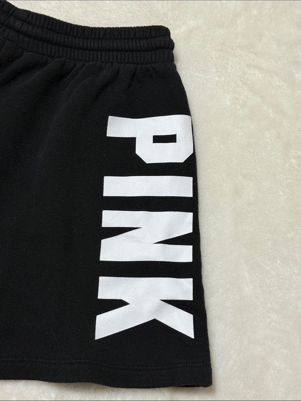 PINK Victoria's Secret Black Athletic Lounge Shorts - Picture 4 of 4